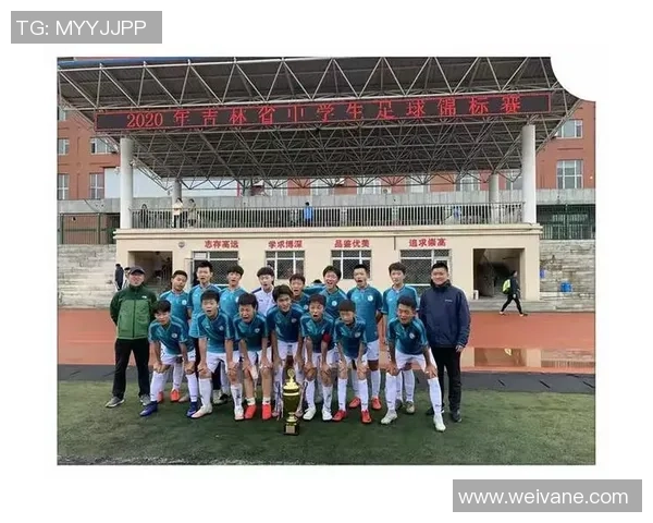 重庆足球队心理素质强劲跻身全国第二名引发热议