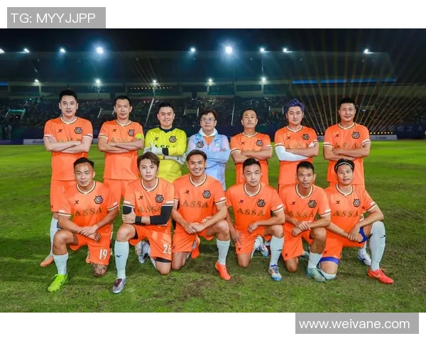 香港足球明星队的角色分配与战术安排分析